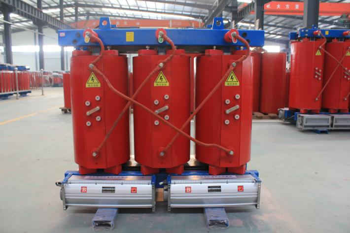 一般北京創(chuàng)聯(lián)匯通電氣全鋁的干式變壓器800kva價格是33900元，全銅的800kva干式變壓器價格是65000元。